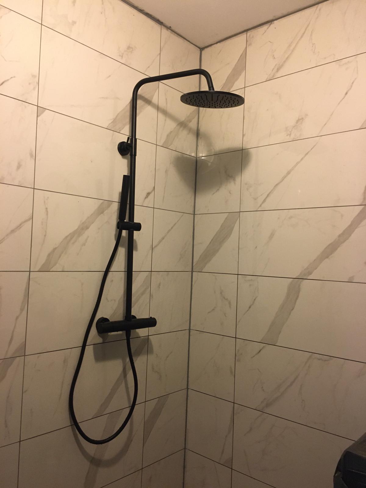 Douchekraan vervangen Rhenen